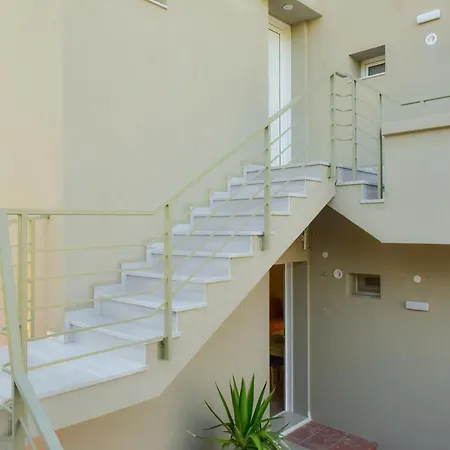 Hotel de apartamente Golden Dream 2*